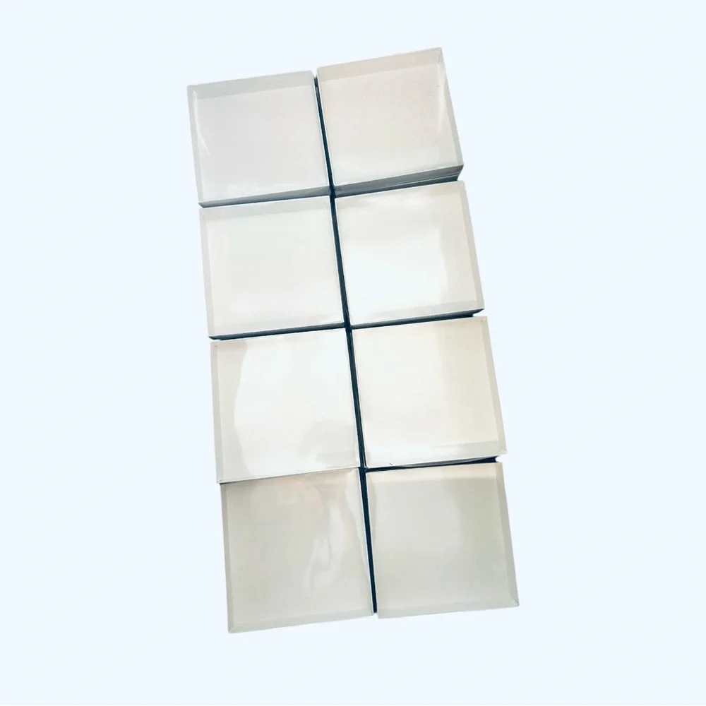 NWB 70 pcs Clear Lid Boxes 6x6x1 inch with White Base - Uline